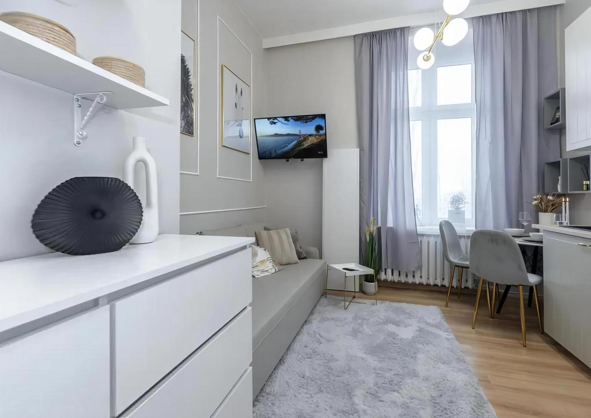 Q2 Leilighet Warszawa